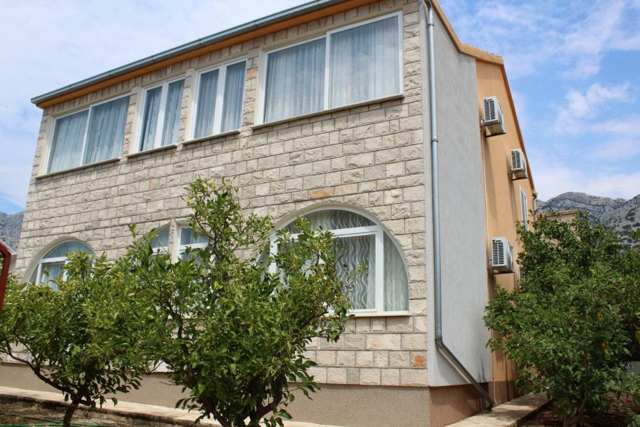 Apartments Alma Orebic Bagian luar foto